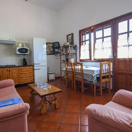 Ferienwohnung Fuer 4 Personen Ca 65 Qm In La Orotava, Teneriffa Nordkueste Von Teneriffa Apartamento